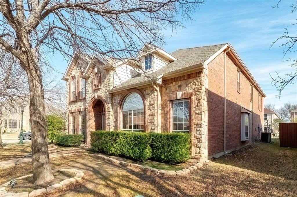 11340 Las Polamas Dr - Photo 2 of 36