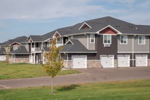 featured image of 1925 W 5th St