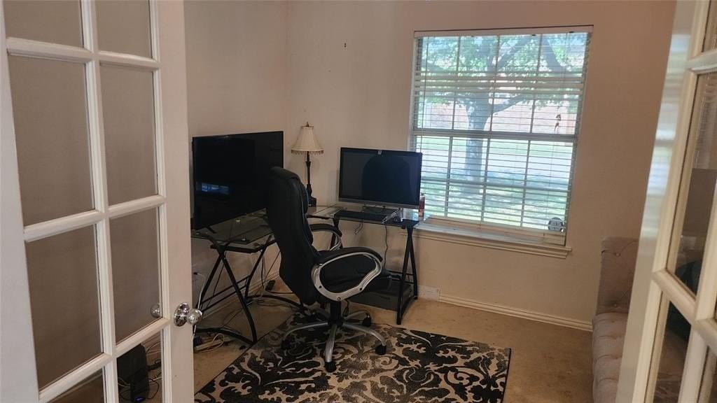 1429 Tree Top Dr - Photo 7 of 18