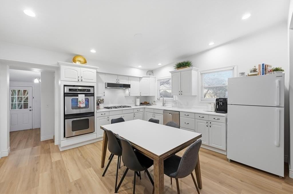 5301 Slate St - Photo 6 of 29