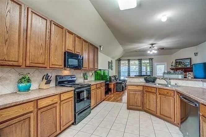 2601 Prescotte Pointe - Photo 6 of 21