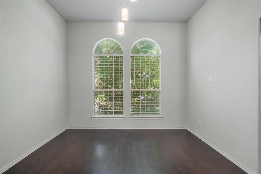 5816 Mariposa Dr - Photo 5 of 32