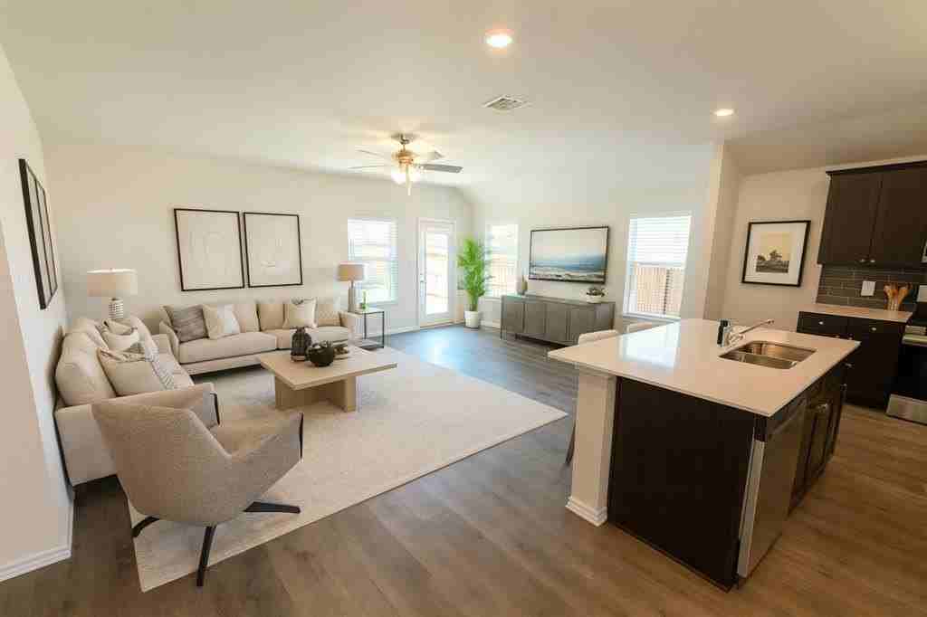 503 Saddle Blanket Dr - Photo 2 of 11