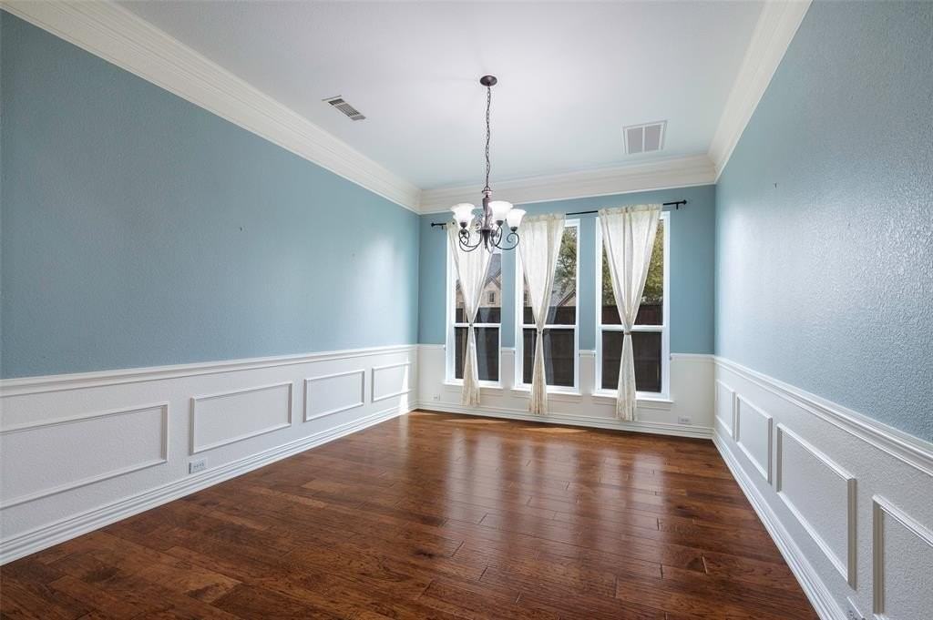 4120 Abigail Dr - Photo 2 of 25