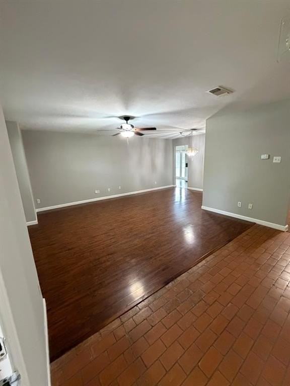 411 E Alexander Ln - Photo 5 of 16