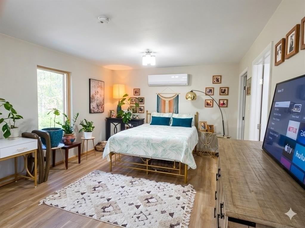 831 S French Ave #1 - Photo 3 of 10