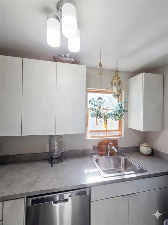 831 S French Ave #1 - Photo 6 of 10