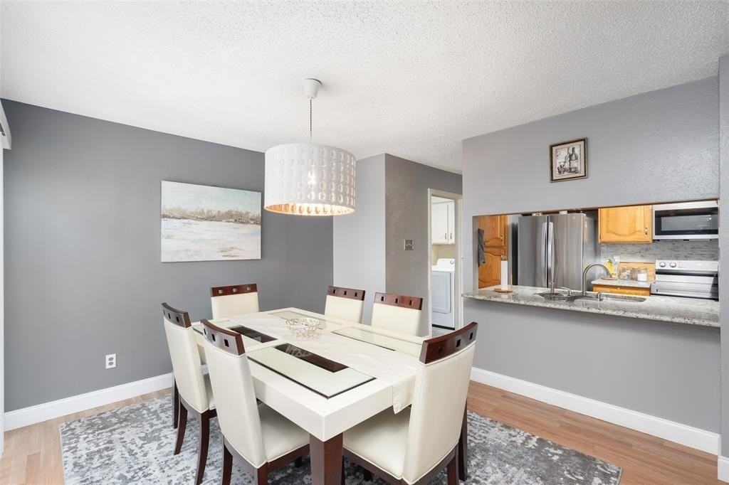 2510 Centaurus Dr - Photo 5 of 28