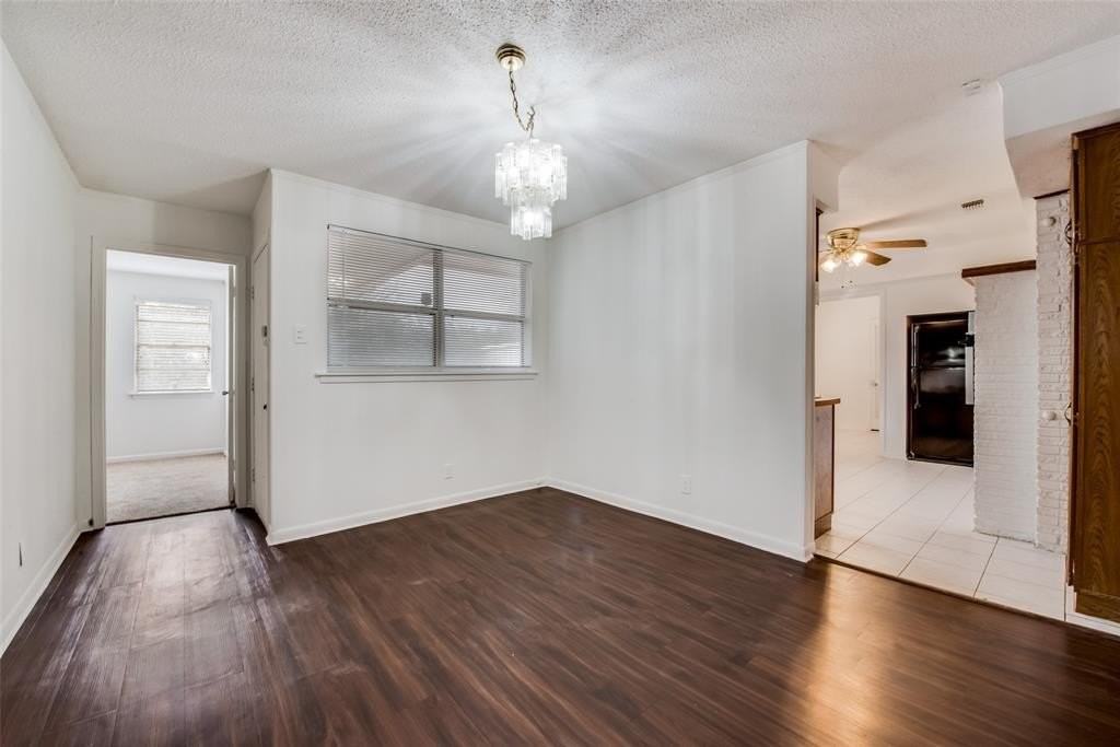 3711 Devonshire Ct E - Photo 4 of 17