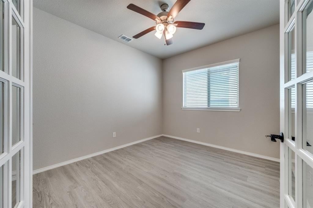 813 Cromwell Dr - Photo 7 of 12