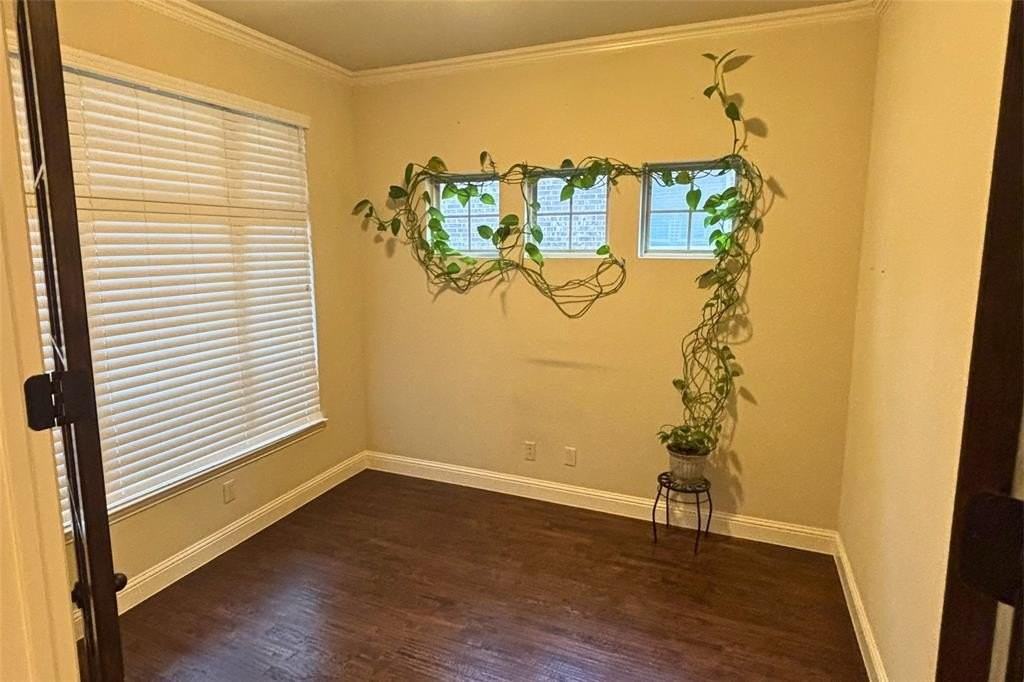 5547 Lightfoot Ln - Photo 6 of 34