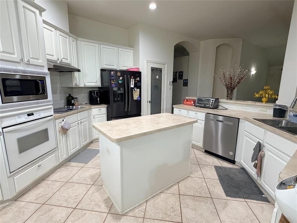 900 Ascension Dr - Photo 4 of 14