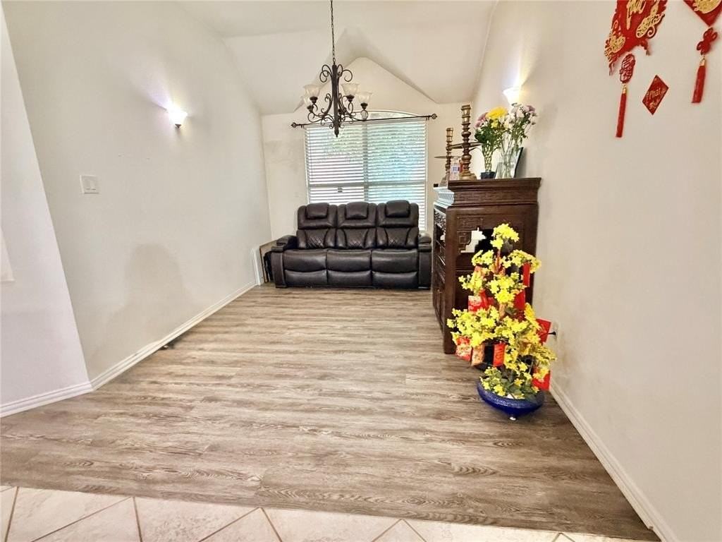 900 Ascension Dr - Photo 6 of 14