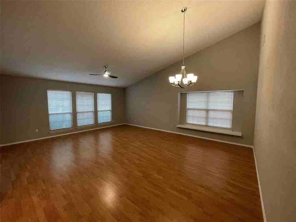 6708 Wesson Dr - Photo 3 of 16