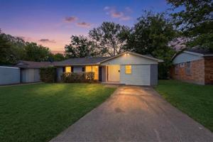 featured image of 726 Jadewood Dr