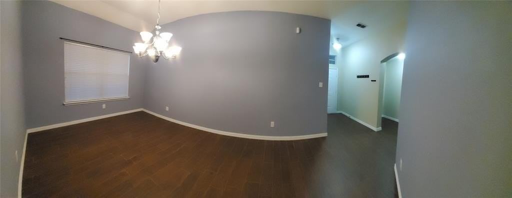 204 Trenton Dr - Photo 4 of 27