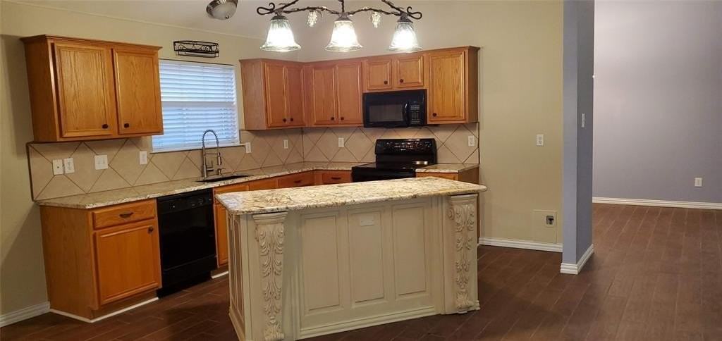 204 Trenton Dr - Photo 6 of 27