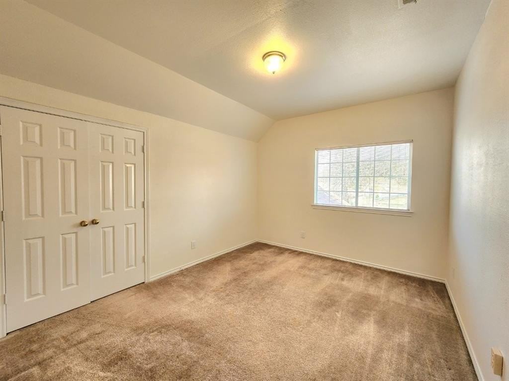 6648 Wickliff Trl - Photo 7 of 17