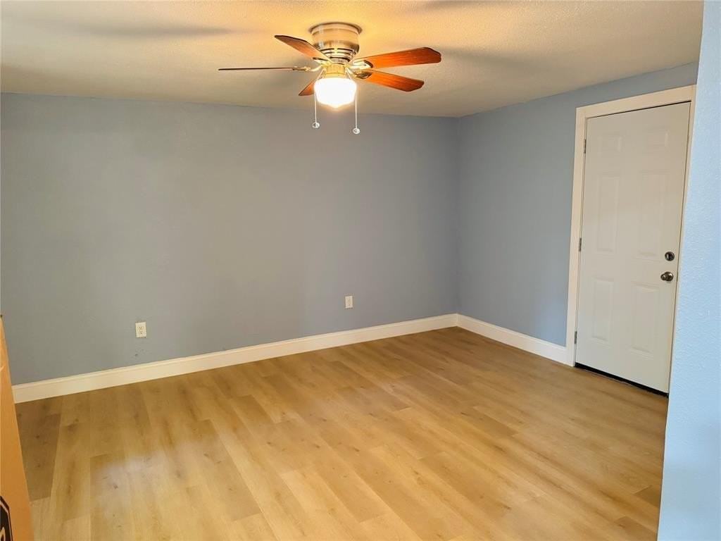 721 Lexington Dr - Photo 7 of 18