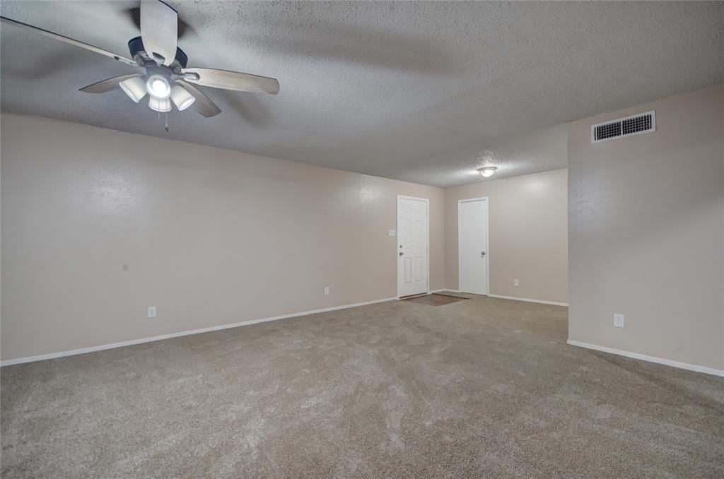 3319 Crites St #203 - Photo 3 of 18