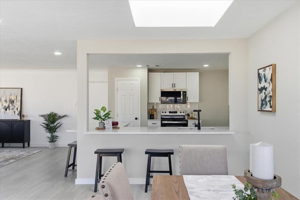 1509 University Dr - Photo 7 of 35