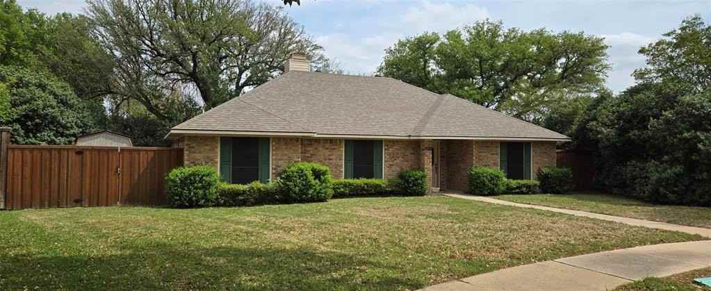 3204 Buckhorn Ct - Photo 2 of 37