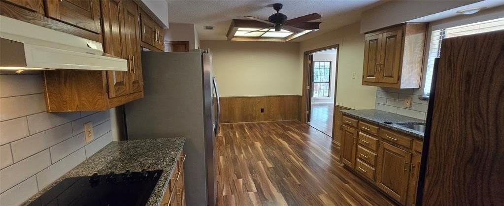 3204 Buckhorn Ct - Photo 7 of 37