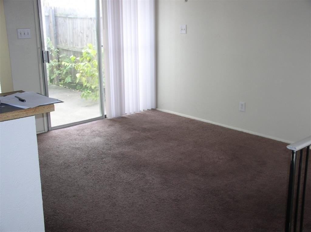 7210 Pineberry Rd - Photo 3 of 8