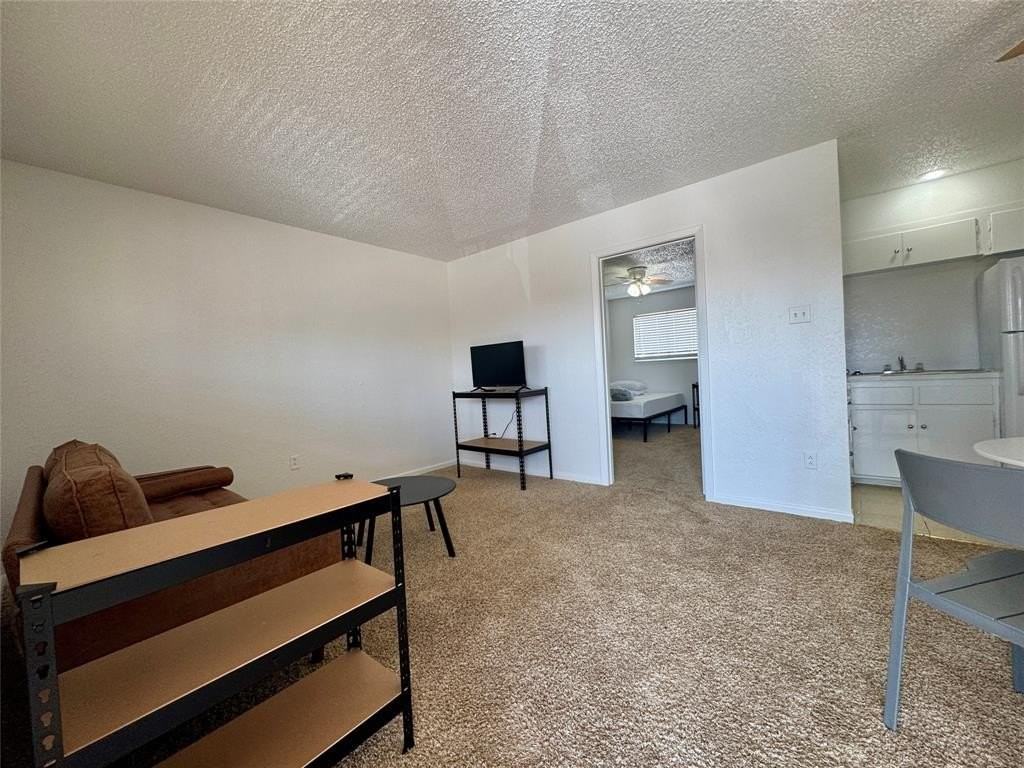 1415 Sewell St #26 - Photo 4 of 11