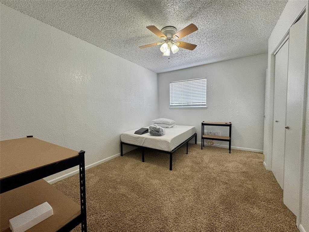 1415 Sewell St #26 - Photo 7 of 11