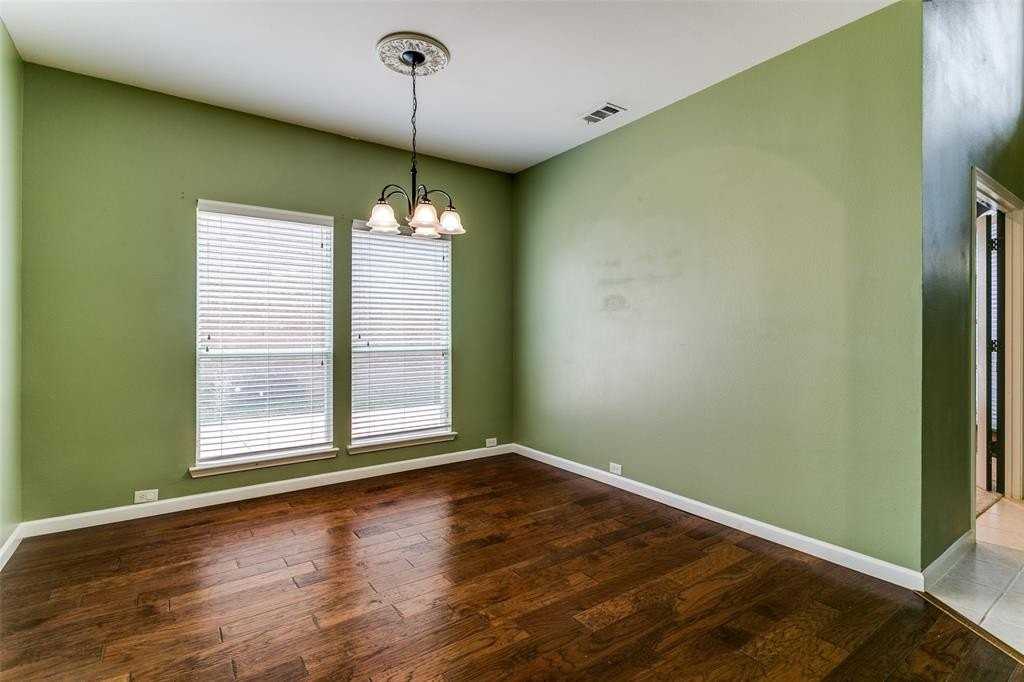 211 Patriot Ln - Photo 7 of 25