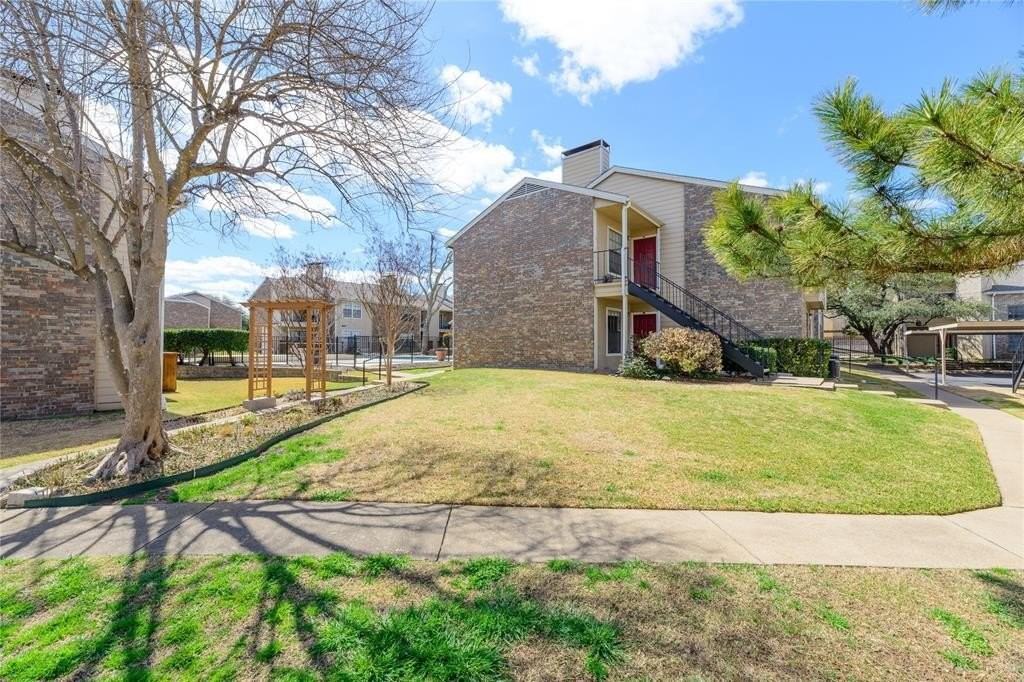 4748 Old Bent Tree Ln #201