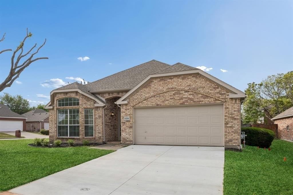 8201 Rayburn Ln - Photo 2 of 27