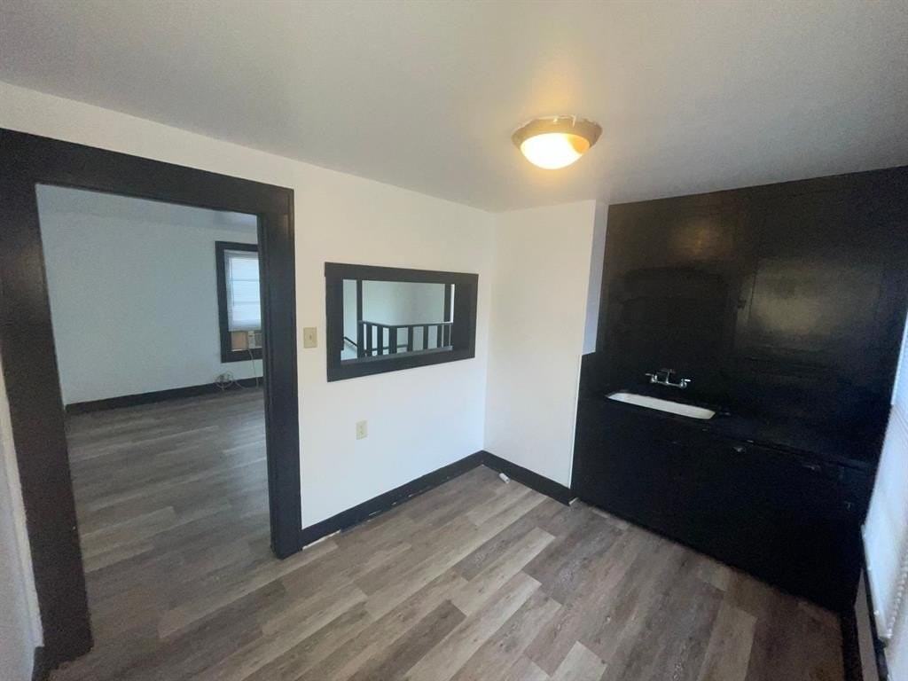 1209 Bawcom St #1-2 - Photo 4 of 11