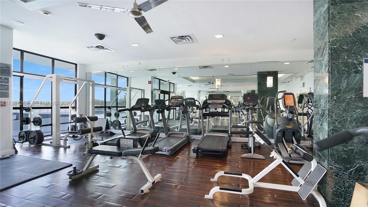 6770 Indian Creek Dr #14 - Photo 4 of 8