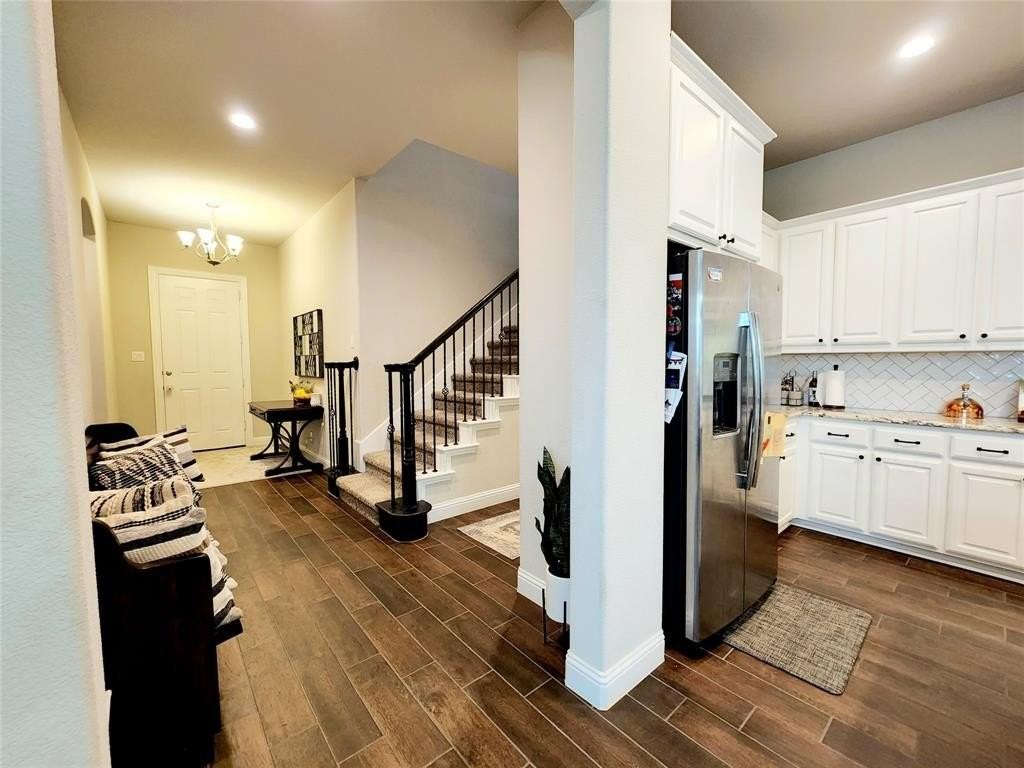 14800 Belclaire Ave - Photo 5 of 33