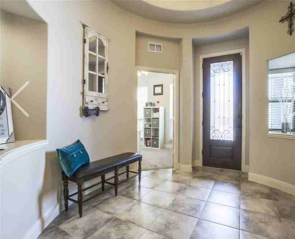 200 Gatwick Ct - Photo 5 of 14