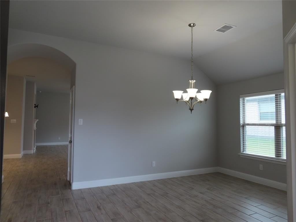 426 Oleander Dr - Photo 3 of 22