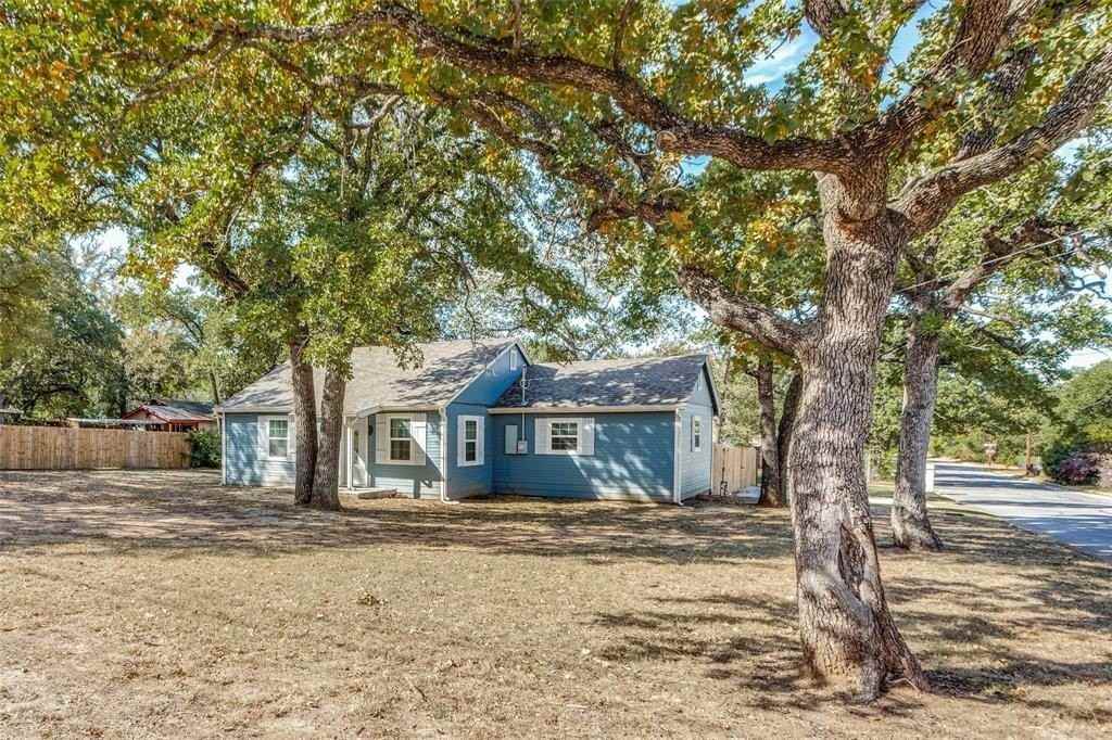 3217 Huron Trl - Photo 6 of 25