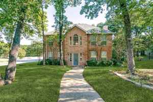 featured image of 2930 Willow Creek Dr