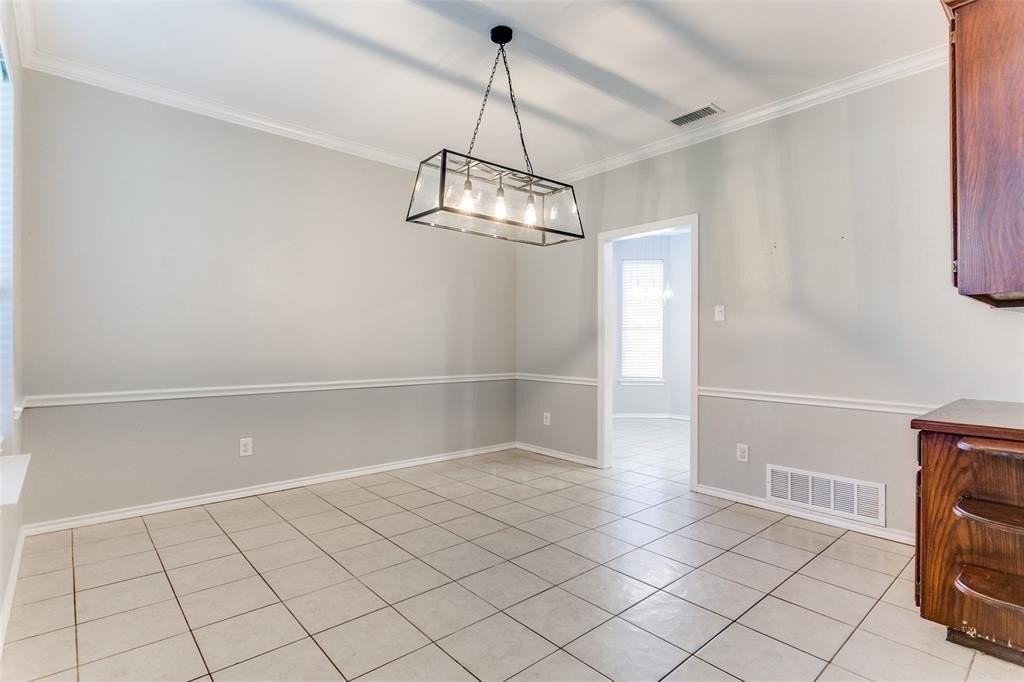 2930 Willow Creek Dr - Photo 4 of 25