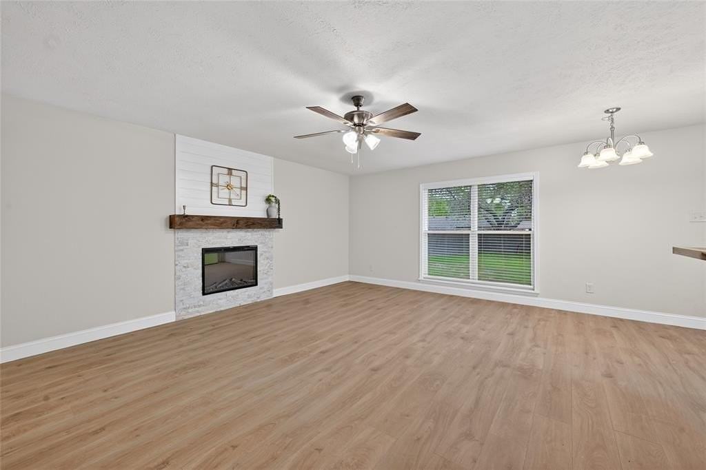 7001 Newcastle Pl - Photo 6 of 26