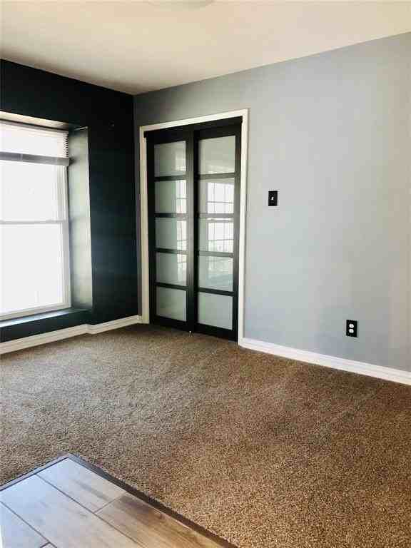 3013 Carolyn Ct - Photo 5 of 22