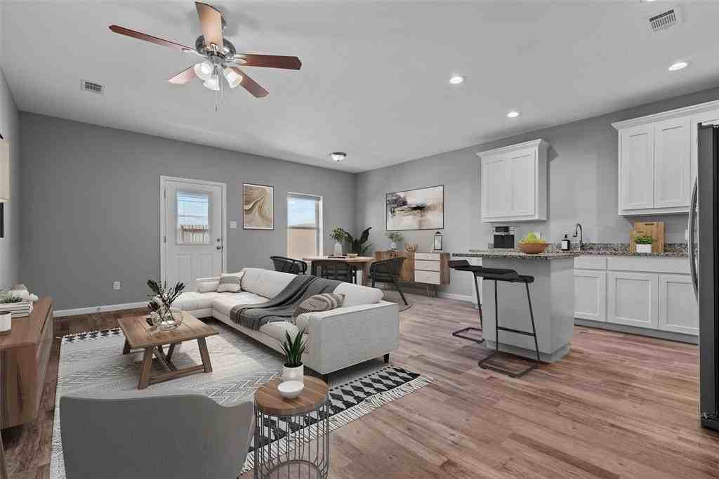 117 Winners Cir #103 - Photo 3 of 22