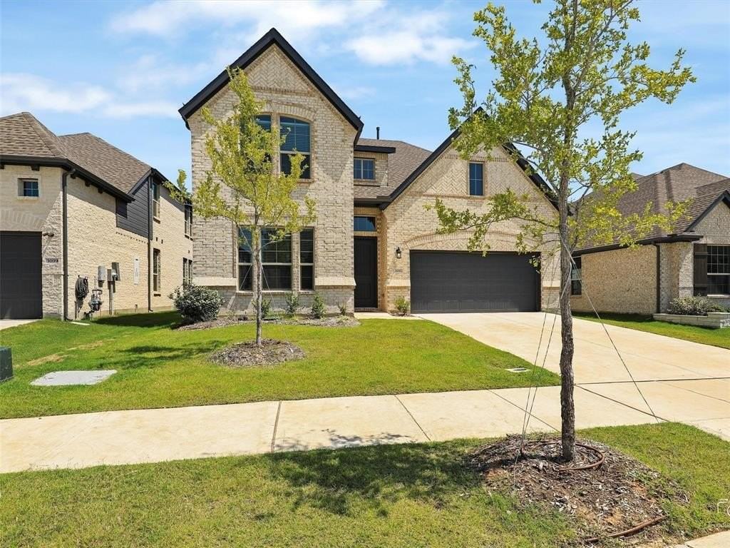 3011 Hobbs Ln - Photo 2 of 29