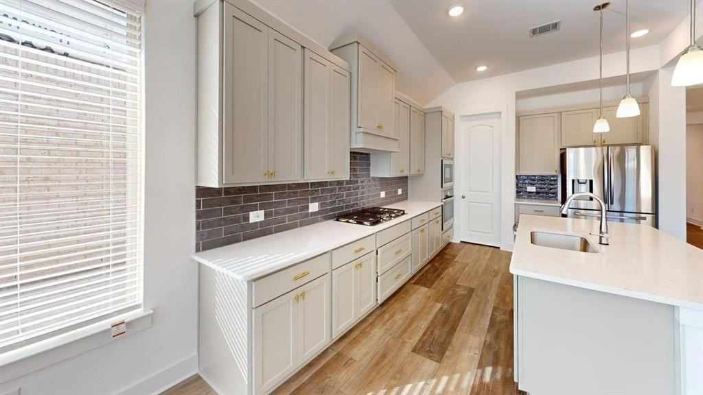 1908 Briar Hill Dr - Photo 5 of 24