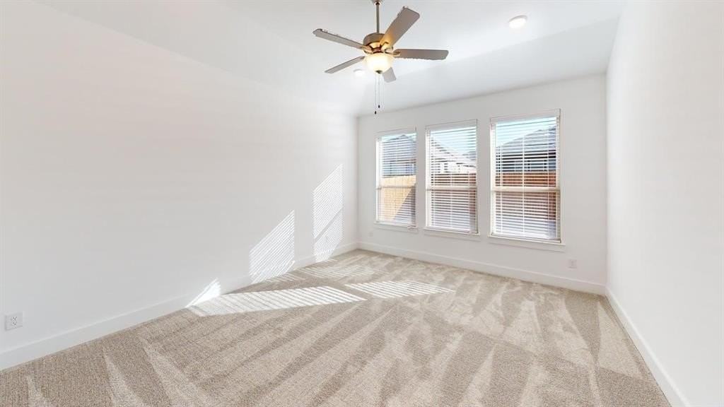 1908 Briar Hill Dr - Photo 7 of 24