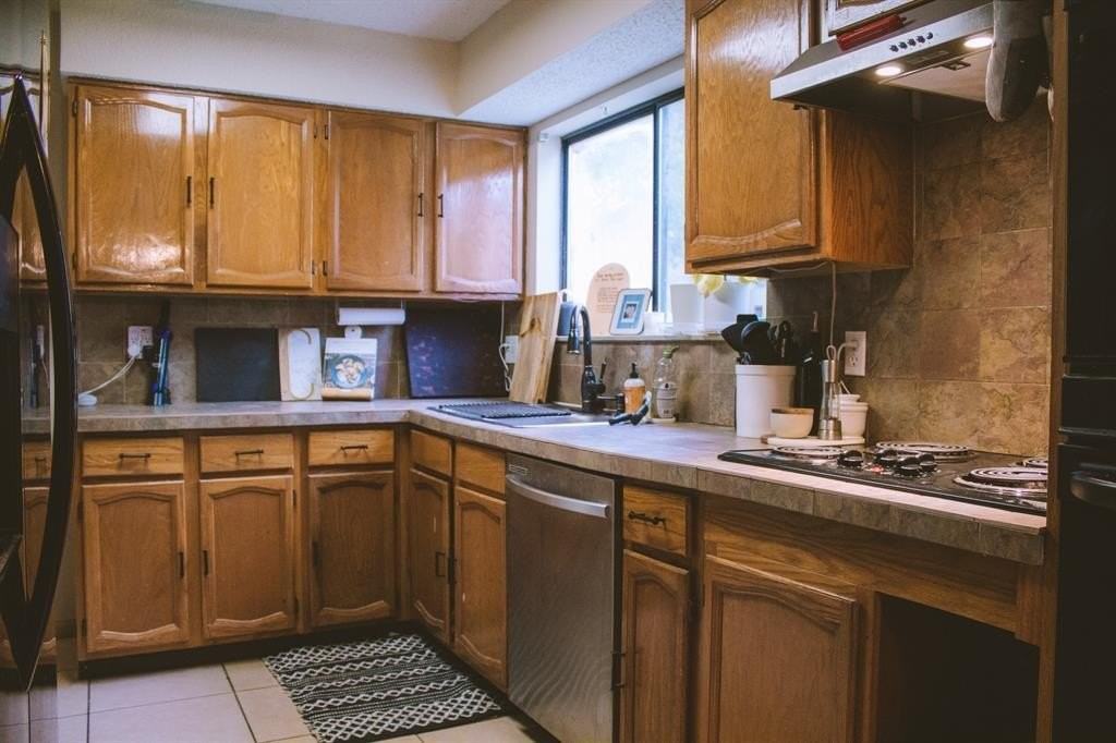 1846 Teton Dr - Photo 7 of 10