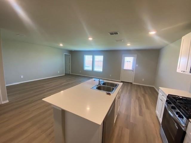 16604 Hudson Prairie Way - Photo 3 of 6