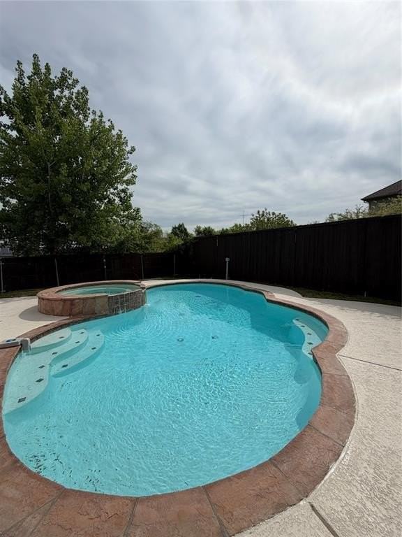 3214 Blair Oak Dr - Photo 2 of 13